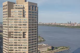 7000 Blvd E, Guttenberg, NJ 07093 - Photo 8