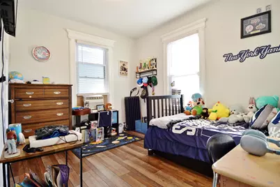 31 Avenue B, Bayonne, NJ 07002 - Photo 14
