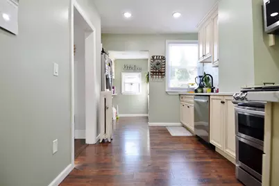 31 Avenue B, Bayonne, NJ 07002 - Photo 8