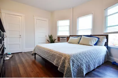 31 Avenue B, Bayonne, NJ 07002 - Photo 12