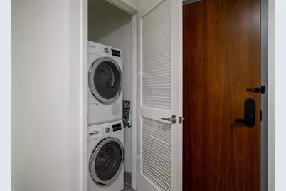 75 Park Lane South #1009, Jersey City, NJ 07310 - Photo 16