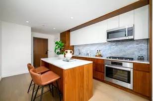 75 Park Ln S, Jersey City, NJ 07310 - Photo 8