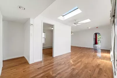 85 Hobart Ave, Bayonne, NJ 07002 - Photo 6