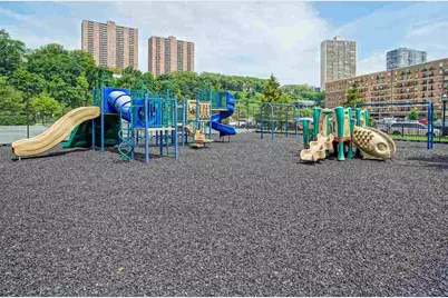 26 Avenue At Port Imperial #307, West New York, NJ 07093 - Photo 24