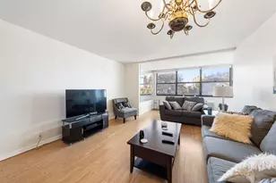 7002 Blvd E, Guttenberg, NJ 07093 - Photo 2
