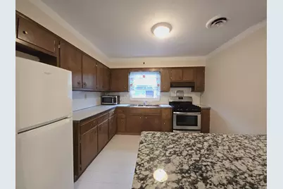 1000 Avenue C #2, Bayonne, NJ 07002 - Photo 6