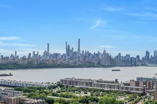 320 Adolphus Ave, Cliffside Park, NJ 07010 - Photo 4