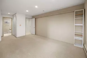 9E Cove Ln, North Bergen, NJ 07047 - Photo 14