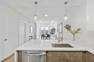 412 Whiton St, Jersey City, NJ 07304 - Photo 4