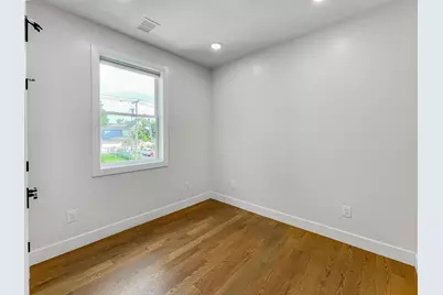 285 Lembeck Ave #R, Jersey City, NJ 07305 - Photo 24