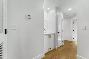 285 Lembeck Ave, Jersey City, NJ 07305 - Photo 38