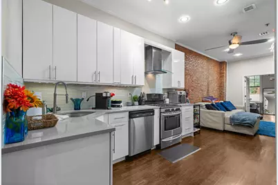 919 Park Ave #1R, Hoboken, NJ 07030 - Photo 2
