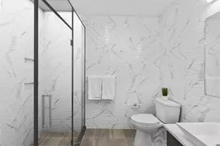 412 Whiton St, Jersey City, NJ 07304 - Photo 16