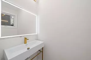 249 5 Halladay St, Jersey City, NJ 07304 - Photo 12