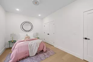 249 5 Halladay St, Jersey City, NJ 07304 - Photo 24