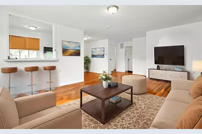 36 Briarwood Dr, Jersey City, NJ 07305 - Photo 1