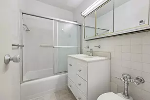 6050 Blvd E, West New York, NJ 07093 - Photo 12