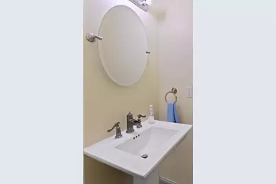 532 64th St, West New York, NJ 07093 - Photo 8