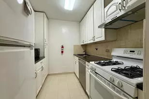 7004 Blvd E, Guttenberg, NJ 07093 - Photo 8