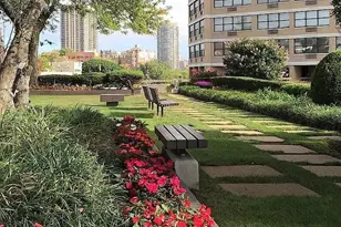 7004 Blvd E, Guttenberg, NJ 07093 - Photo 6