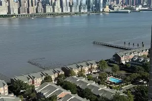 7004 Blvd E, Guttenberg, NJ 07093 - Photo 2