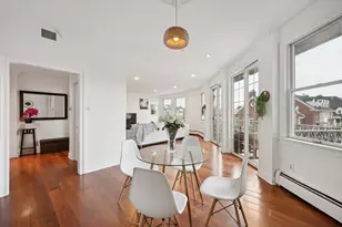 205 Shearwater Ct W, Jersey City, NJ 07305 - Photo 4