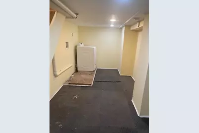 14 Meadow St, Bayonne, NJ 07002 - Photo 24