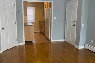 14 Meadow St, Bayonne, NJ 07002 - Photo 10