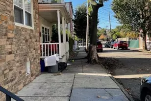 14 Meadow St, Bayonne, NJ 07002 - Photo 4