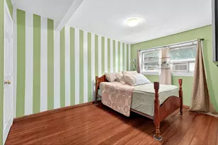 136 Clarke Ave, Jersey City, NJ 07304 - Photo 18