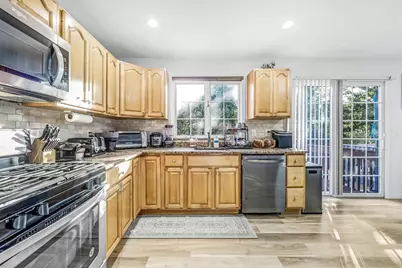 386A Park Ave #A, Fairview, NJ 07022 - Photo 12