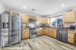 386A Park Ave, Fairview, NJ 07022 - Photo 12