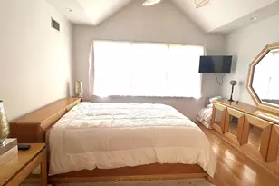 302 Grand Ridge Dr, Ridgefield, NJ 07657 - Photo 8