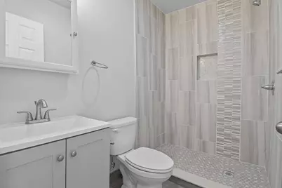 95 Claremont Ave, Jersey City, NJ 07304 - Photo 10