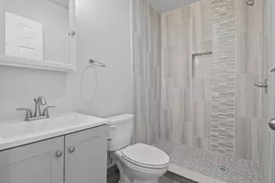 95 Claremont Ave, Jersey City, NJ 07304 - Photo 10