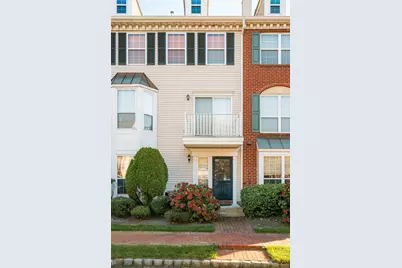 22 Redwood St, Jersey City, NJ 07305 - Photo 2