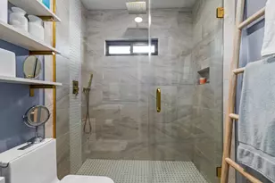 41 Beacon Ave, Jersey City, NJ 07306 - Photo 14