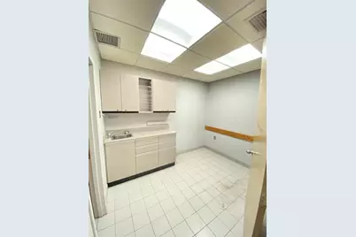 7400 Bergenline Ave #1ST FLOOR & BASEMENT, North Bergen, NJ 07047 - Photo 8