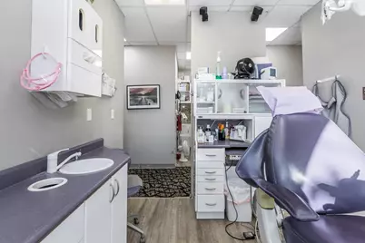 504 Hamburg Turnpike, Wayne, NJ 07470 - Photo 18