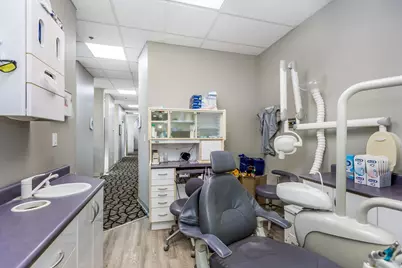 504 Hamburg Turnpike, Wayne, NJ 07470 - Photo 22