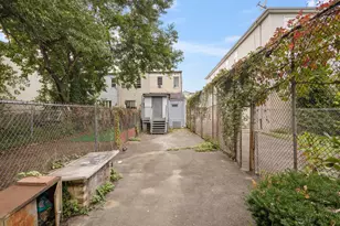 246 Clerk St, Jersey City, NJ 07304 - Photo 26