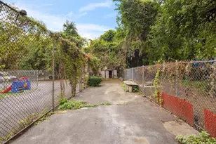 246 Clerk St, Jersey City, NJ 07304 - Photo 24