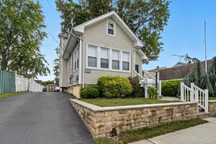 474 Willow Ave, Lyndhurst Township, NJ 07071 - Photo 2