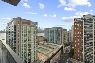 75 Park Ln S, Jersey City, NJ 07310 - Photo 46