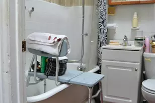 20 Crescent Ave, Jersey City, NJ 07304 - Photo 4