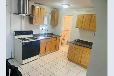 62 Highland Ave #2, Newark, NJ 07104 - Photo 4