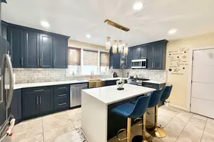 69 Humphrey Ave, Bayonne, NJ 07002 - Photo 12