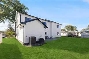27 Sullivan Dr, Emerson, NJ 07630 - Photo 46