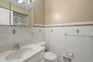 83 Oakland Ave, Jersey City, NJ 07306 - Photo 28