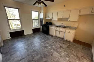 28 Lincoln St, Jersey City, NJ 07307 - Photo 6